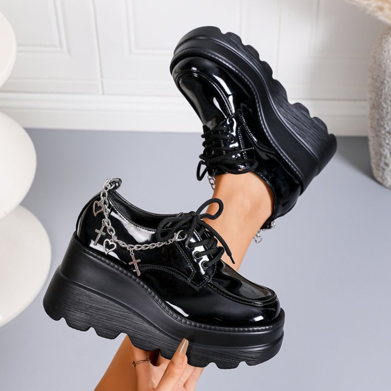 Women'S Shoes Loafers Black - Zwarte glanzende leren platformschoenen met veters