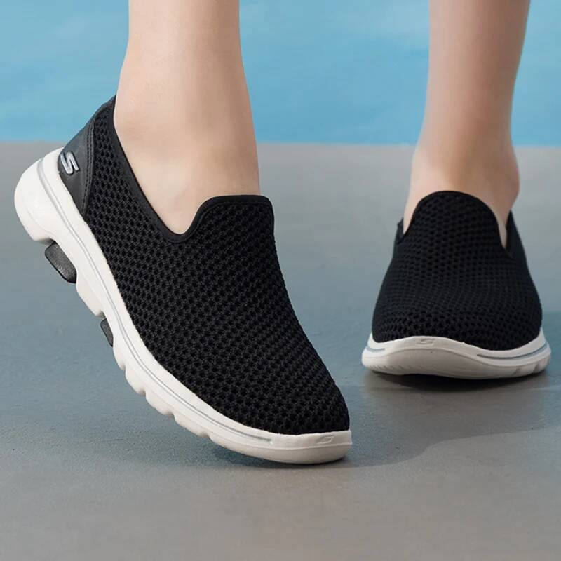 Skechers 124163-Bkw Dames Go W - Women Shoes Skechers recensie en prijs