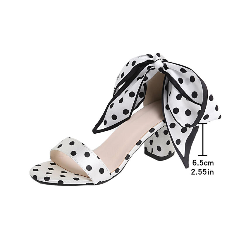 Vintage zwart-witte polkadot e - Women'S Shoes In The 90S recensie en prijs